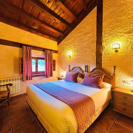 Posada Real De Carreteros Casarejos 외부 사진