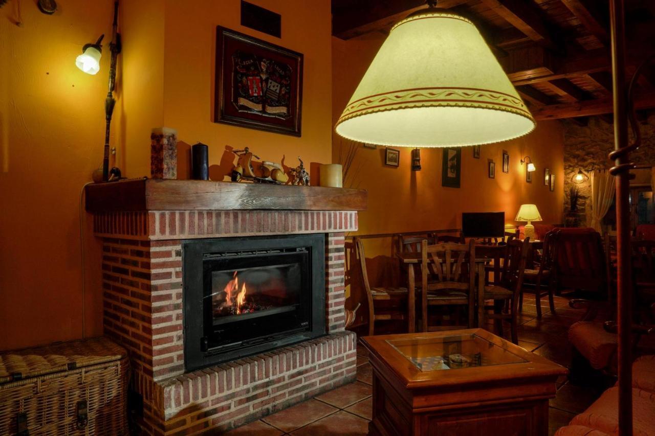 Posada Real De Carreteros Casarejos 외부 사진